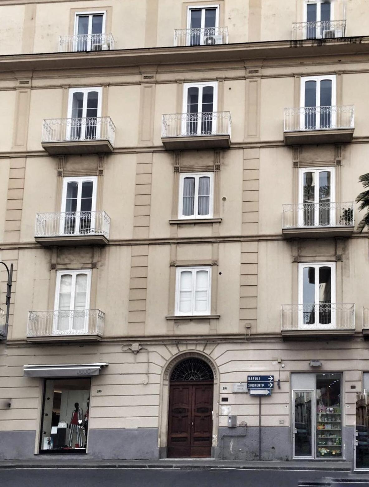 ピアーノ・ディ・ソッレントCasa Di Josephineアパートメント エクステリア 写真